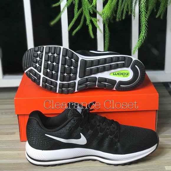 NWT Nike Air Zoom Vomero 12 Black M AUTHENTIC - Picture 4 of 6